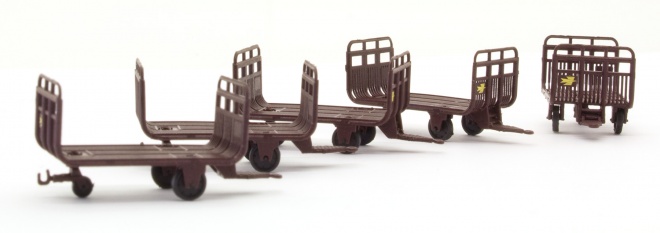 Transporting carts of French post PTT (Set of 5)<br /><a href='images/pictures/LS_Models/229000_c.jpg' target='_blank'>Full size image</a>